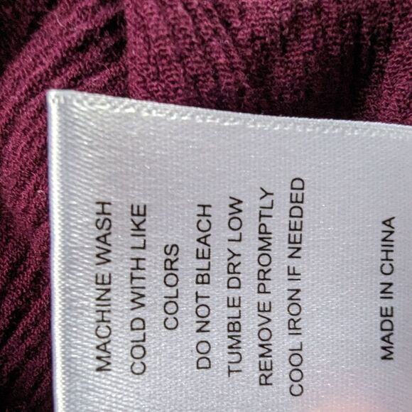 Embroidered Boysenberry Babydoll Tiered Dress M Swing Trapeze Knee Length - Picture 7 of 12